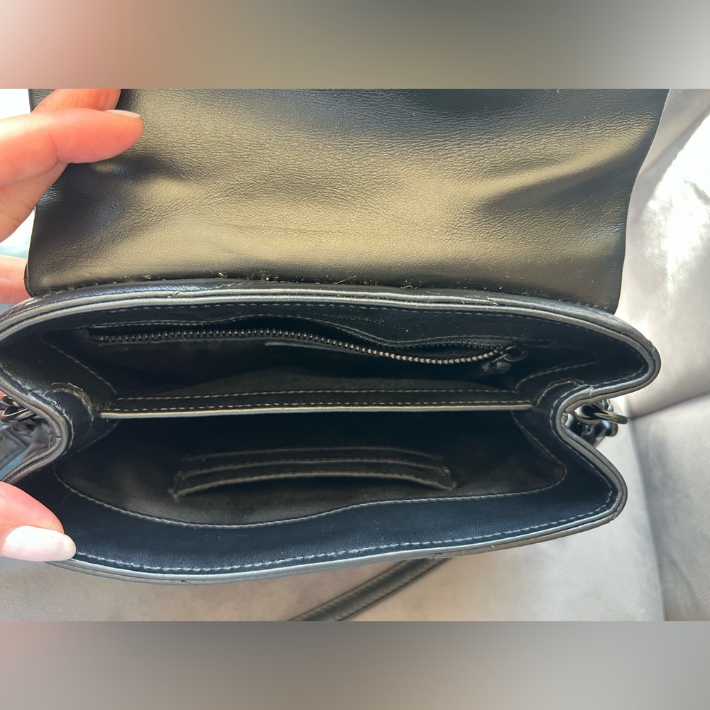 YSL Monogram Flap Lou Lou Toy Bag Black - Picture 7 of 17
